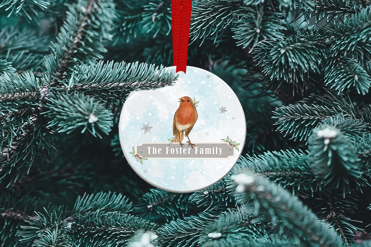 Family Name Robin Bauble Personalised Christmas Ceramic decoration.